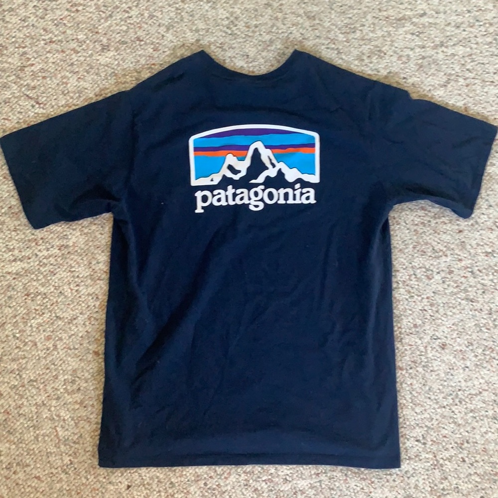 Navy Patagonia logo shirt